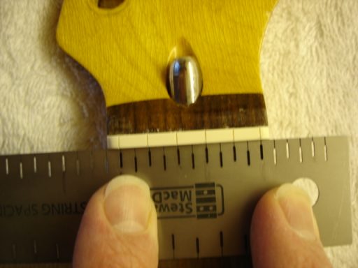 Nut measuring